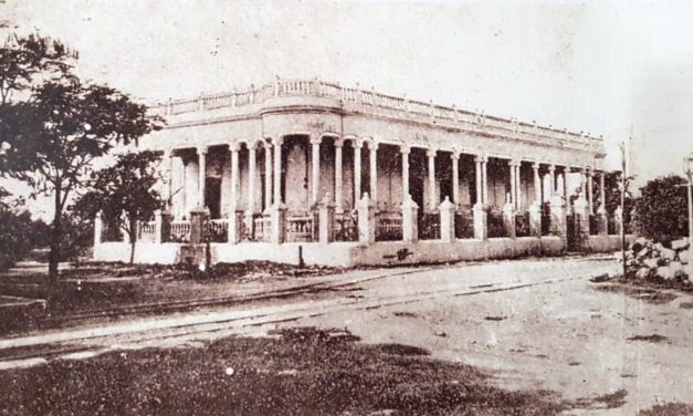 LA CASA DE DON SIXTO GARCÍA O DE LAS ALONZO EN DOS TIEMPOS