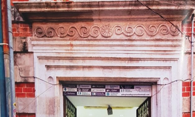 LA CASA DE LOS LADRILLOS O CASA CÁRDENAS EN DOS TIEMPOS