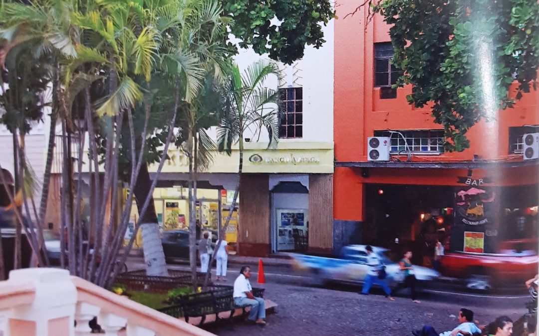 EL CINE CANTARELL EN DOS TIEMPOS