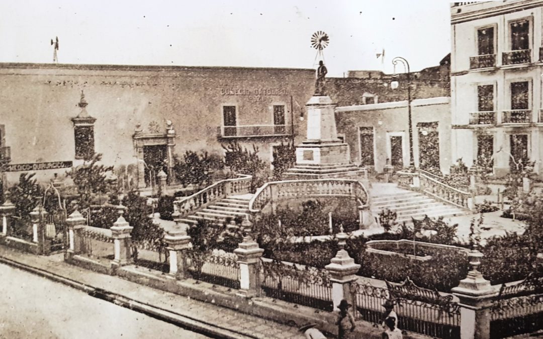 EL PARQUE DE LOS HIDALGOS, CEPEDA PERAZA O PLAZUELA DEL JESÚS EN DOS TIEMPOS