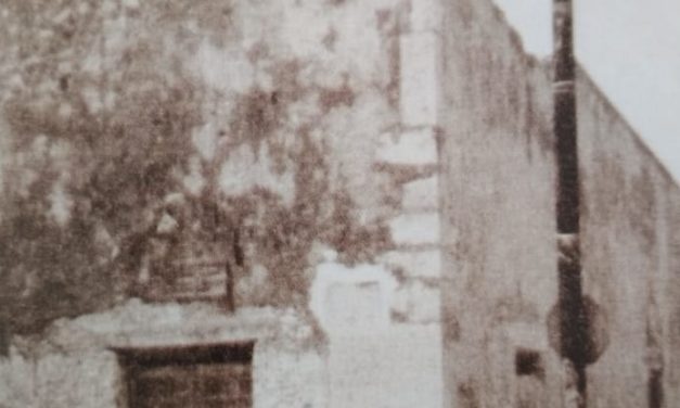 LA ESQUINA DEL MONIFATO, EN DOS TIEMPOS