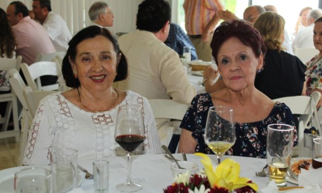 CUMPLEAÑOS DR. LUIS ALBERTO NAVARRETE RUIZ DEL HOYO