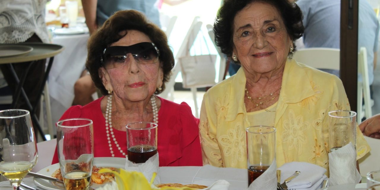 CUMPLEAÑOS DR. LUIS ALBERTO NAVARRETE RUIZ DEL HOYO