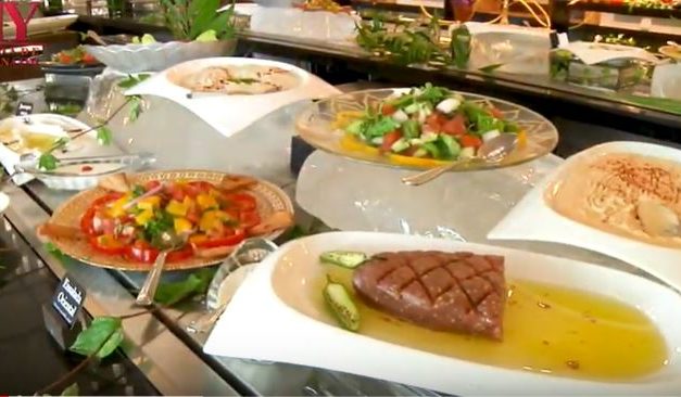 VIDEO:  HOTEL FIESTA AMERICANA: COMIDA LIBANESA