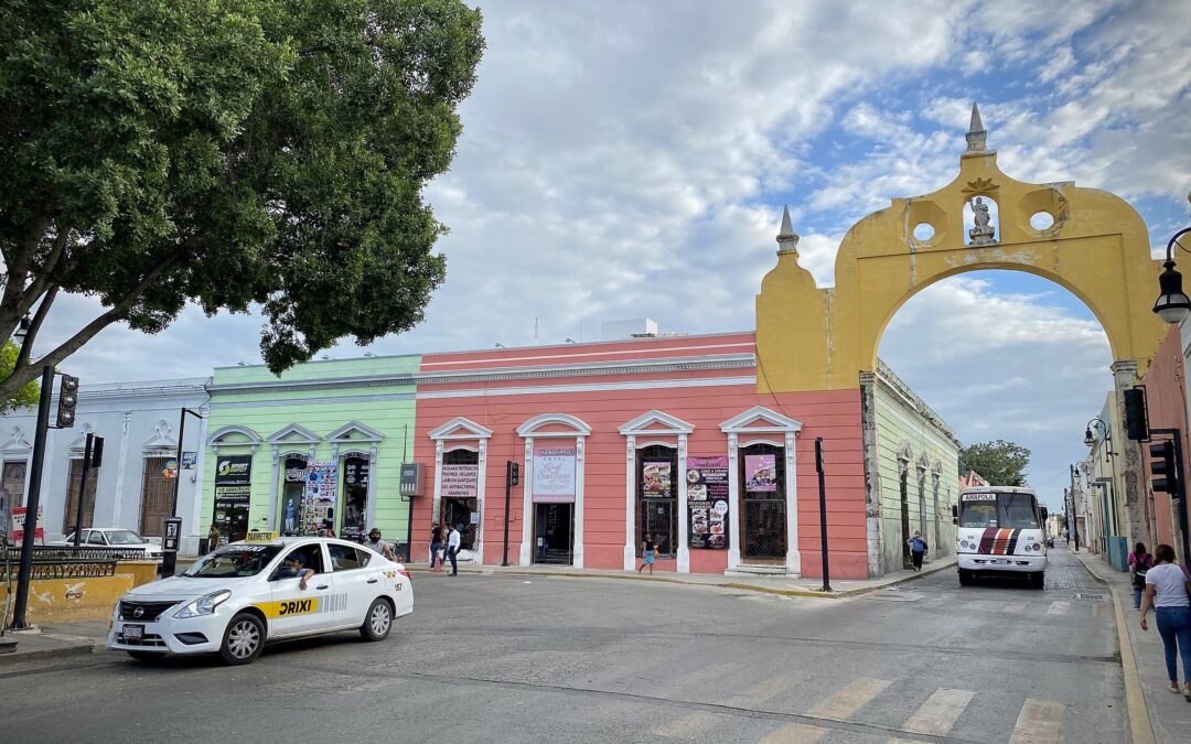 MÉRIDA Y SUS TRECE ARCOS