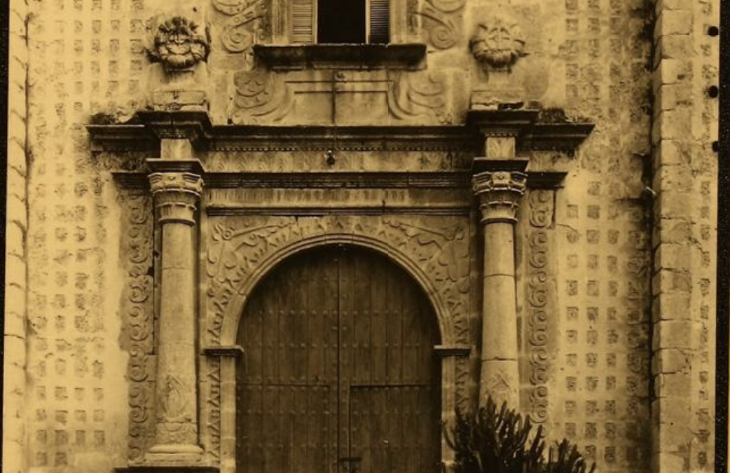 Entrada de la Iglesia de Tercera Orden