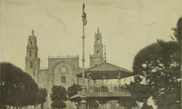 Kiosco de la Plaza Principal de Mérida