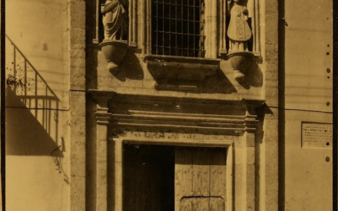Fachada del antiguo Seminario de San Ildefonso