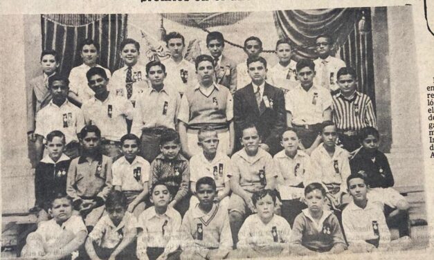 ALUMNOS DISTINGUIDOS