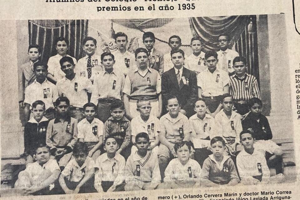 ALUMNOS DISTINGUIDOS