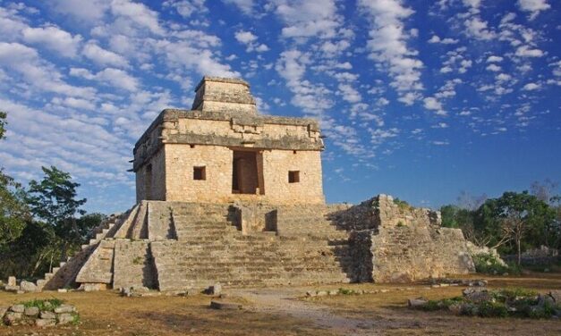 ICHCAANSIHO, T-HO, TI-HO O ZIHO