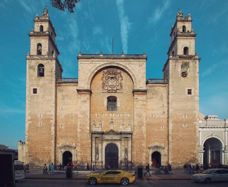 LA PROPORCIÓN DE LA FACHADA DE LA CÁTEDRAL