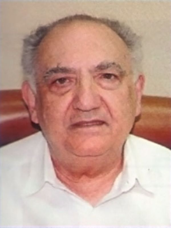 Dr. Carlos Humberto Wabi Dogre
